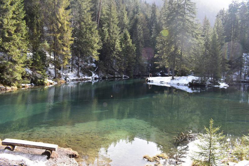 Krásne jazero v doline Blajzloch s náučným chodníkom, ktorý vybudovali urbárnici z Hrabušíc