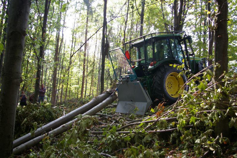 Lesy SR budú zabezpečovať ťažobnú činnosť po novom