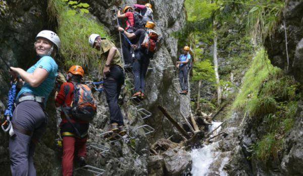 O roklinu Kyseľ je rok po otvoren&iacute; nev&scaron;edn&yacute; z&aacute;ujem