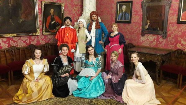 Kratochv&iacute;ľne rozmary &scaron;ľachty uvid&iacute;te v ka&scaron;tieli