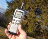 Foto meracieho pr&iacute;stroja s nameranou koncentr&aacute;ciou, uvedenou v čl&aacute;nku 