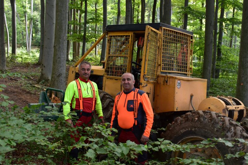 Zľava Gabriel Hudák st. a jeho brat Miloš 