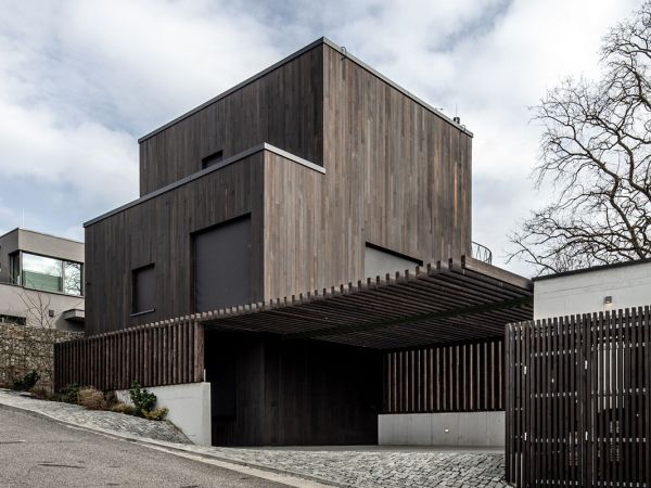 Drevodom Devín v Devíne 