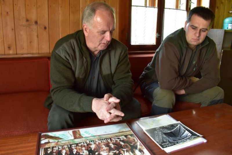 Otec a syn Bábeľovci z Muránskej planiny 