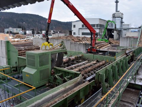 Spoločnosť Rettenmeier Tatra Timber spracováva ihličnatú guľatinu 