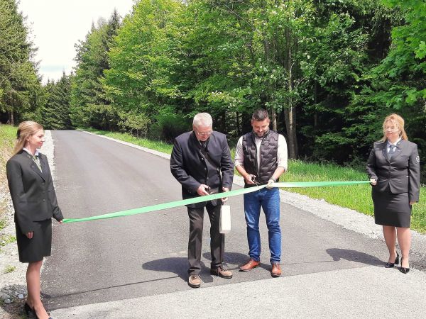 Slávnostné otvorenie zrekonštruovanej lesnej cesty na Poľanu 
