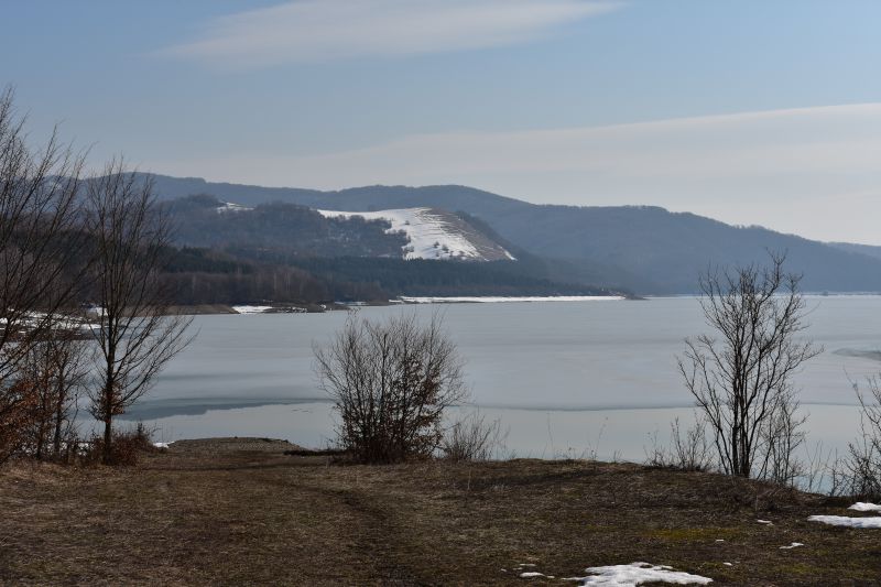 Pohľad na vodnú nádrž Starina. V jej okolí má viesť nová cyklotrasa