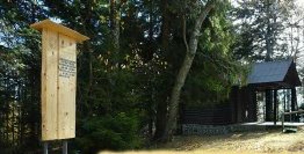 Zaspom&iacute;naj&uacute; na priateľov turistov