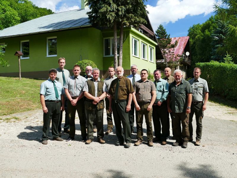 Kolektív Lesnej správy Turcovce v Sedliskách 