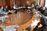 Momentka zo zasadnutia Predstavenstva Slovenskej lesn&iacute;ckej komory v Malack&aacute;ch 
