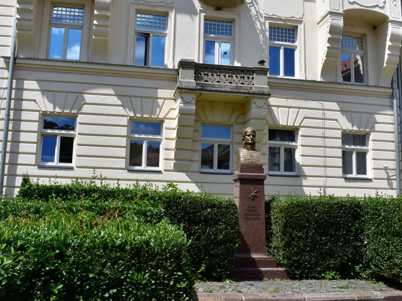 Pam&auml;tn&iacute;k J. D. Matejovie v Banskej Bystrici