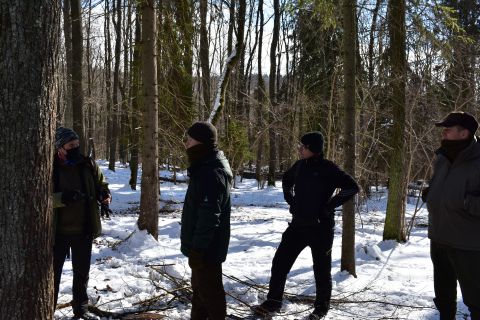 Cirkevní lesníci a štátni ochranári spolupracujú pri záchrane Ordzovianskej dubiny 