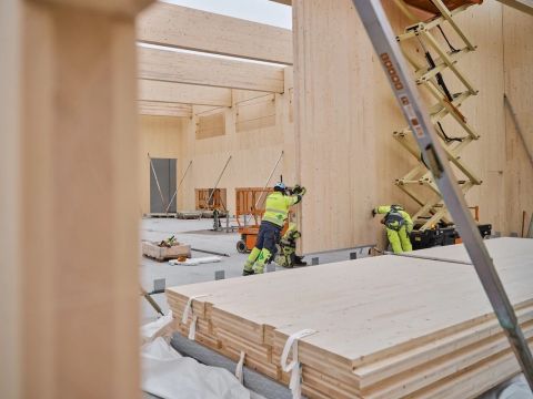 EcoDataCenter vo Falune z dreva 