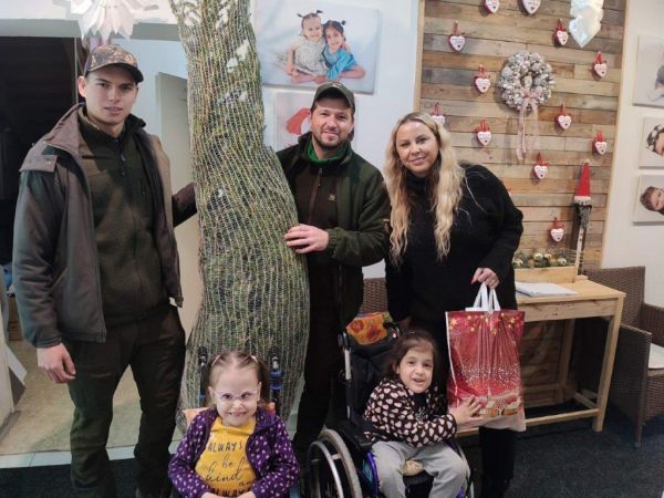 Vojensk&iacute; lesn&iacute;ci deťom 