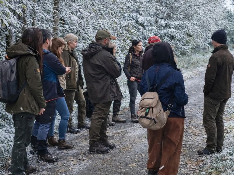 &Uacute;častn&iacute;ci programu Lesn&iacute;cke minimum v ter&eacute;ne 