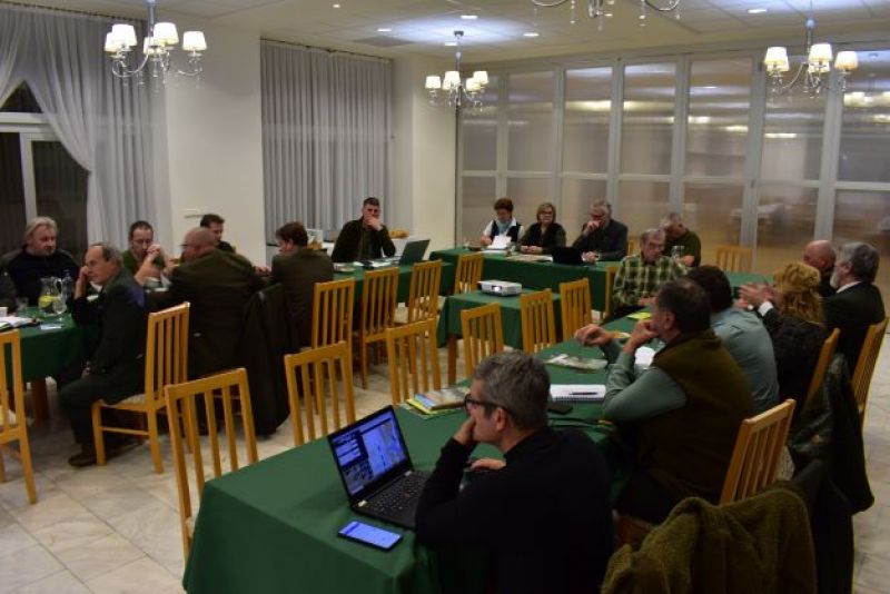 Členovia Predstavenstva Slovenskej lesníckej komory na výročnom zasadnutí v Turčianskych Tepliciach