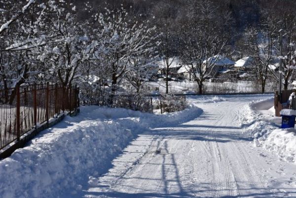 Zimn&aacute; scen&eacute;ria v obci Ulič