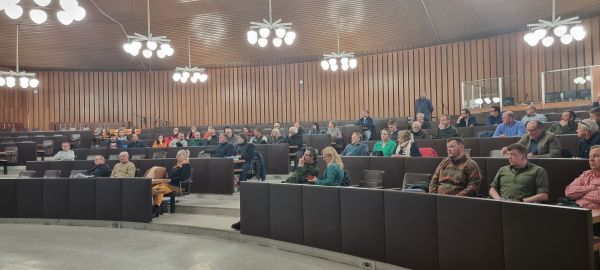 Pohľad na &uacute;častn&iacute;kov dne&scaron;n&eacute;ho pracovn&eacute;ho stretnutia v Martine 