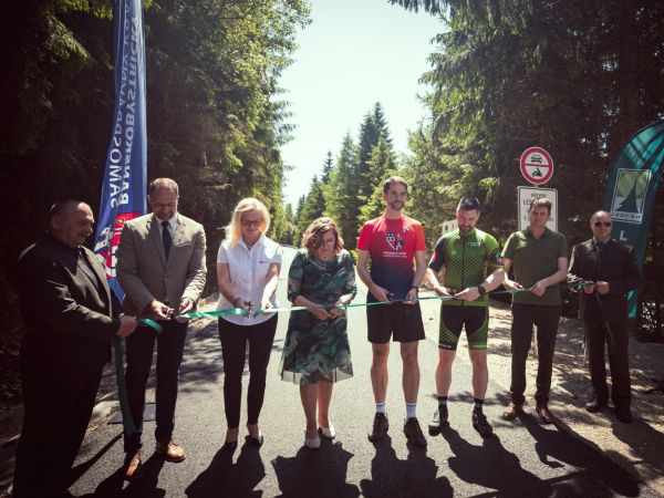 Slávnostné otvorenie zrekonštruovanej lesnej cesty 