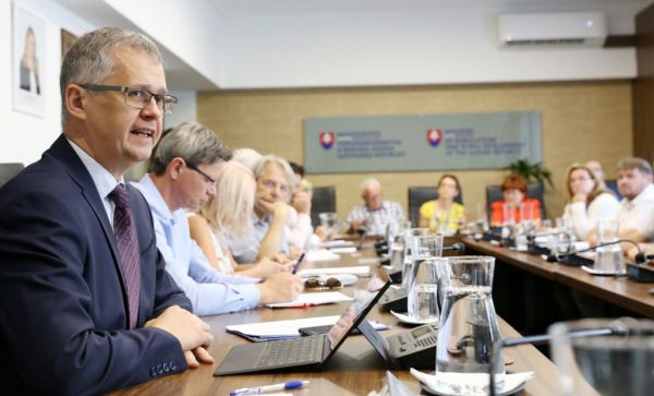 V popred&iacute; &scaron;t&aacute;tny tajomn&iacute;k Martin Kov&aacute;č 