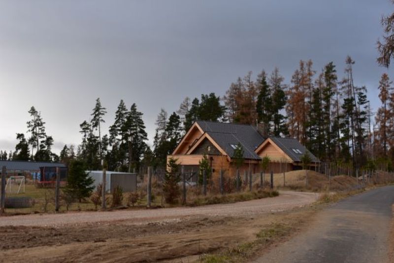 Výstavba priamo v lese na území Biosférickej rezervácie Tatry 