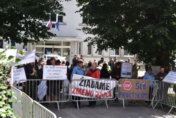&Uacute;NIA zorganizovala minul&yacute; rok v auguste vo Svite protestn&eacute; zhromaždenie k n&aacute;vrhu z&aacute;kona o ochrane pr&iacute;rody a krajiny 