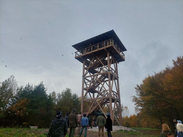 Lesná pozorovateľňa 