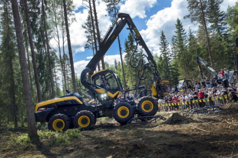 Ukážka prezentácie práce stroja na Elmia Wood 