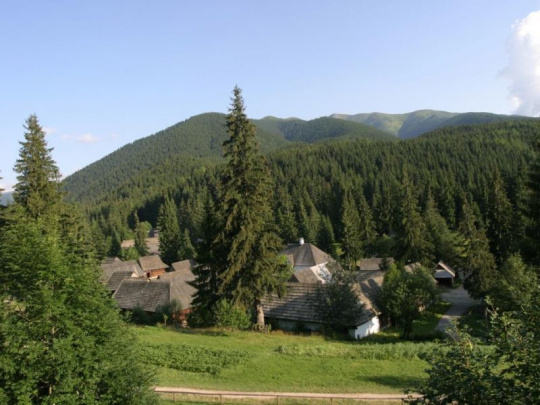 Spory medzi podnikateľmi, samosprávami a ochranármi v Západných Tatrách: Poľská strana zažíva turistický boom, oravské obce stagnujú